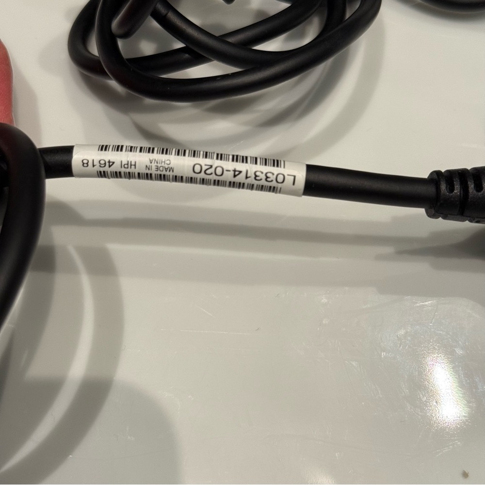 HP 65W Slim Black Charger For Laptop - Picture 3 of 4